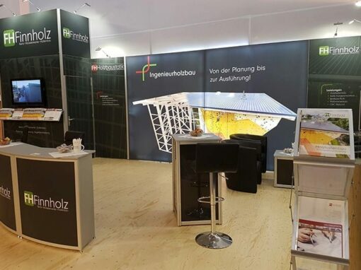 Messestand „FH Finnholz“
