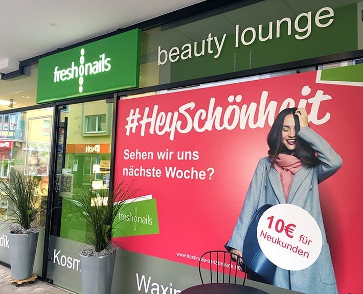Schaufensterbeklebungen Freshnails Osnabrück