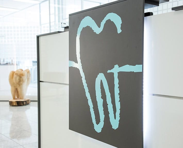 Werbetechnik Beklebung art of smile