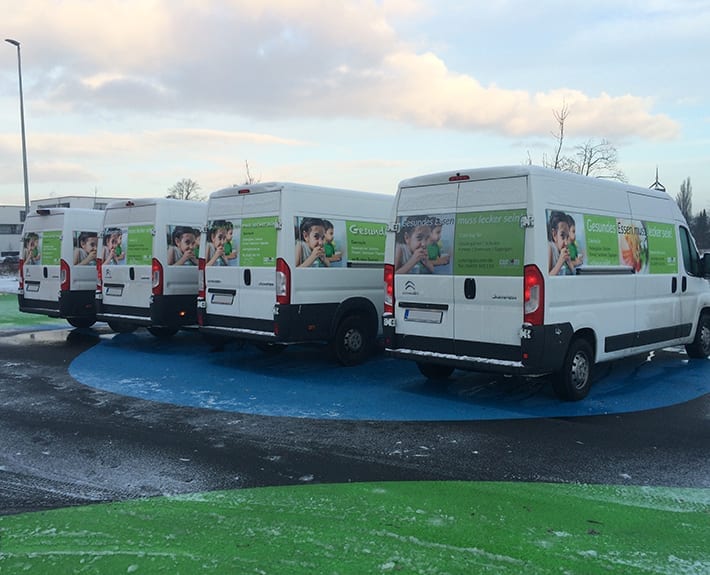 Fahrzeugbeschriftung Flottenbeschriftung Curom