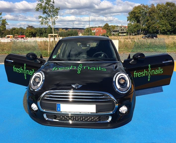Fahrzeugbeschriftung Freshnails Osnabrück Mini
