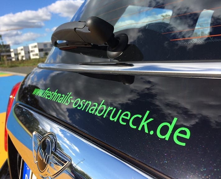 Fahrzeugbeschriftung Freshnails Osnabrück Mini
