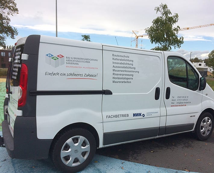 Fahrzeugbeschriftung BAS Neubert