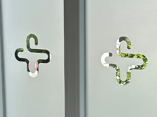 Fensterbeklebung „Human Design“